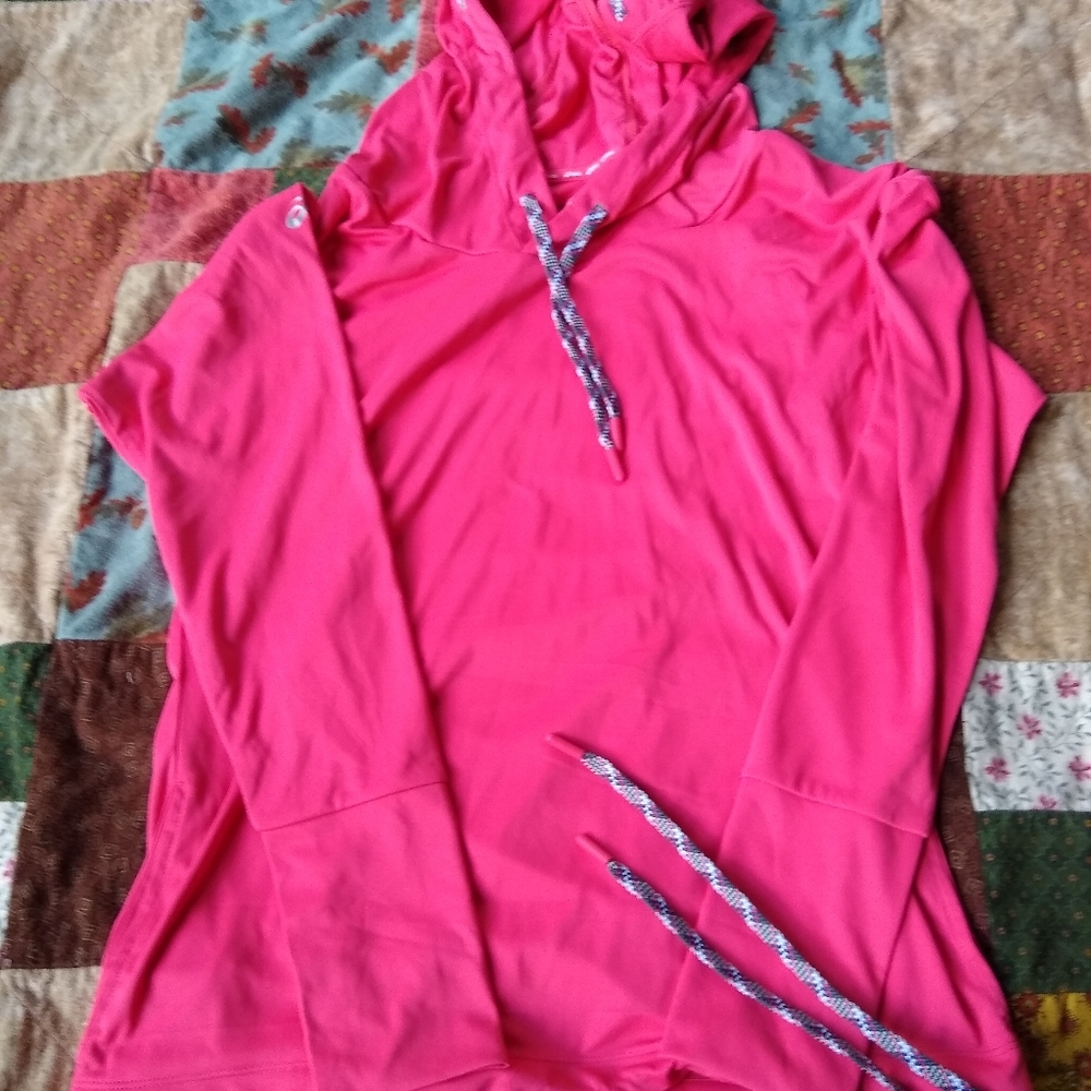 EUC Asics Hooded Pullover - Medium